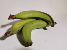 Load image into Gallery viewer, Green Plantain (1kg/ 3/4 Plantains )