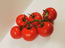 Load image into Gallery viewer, Tomatoes (1kg)